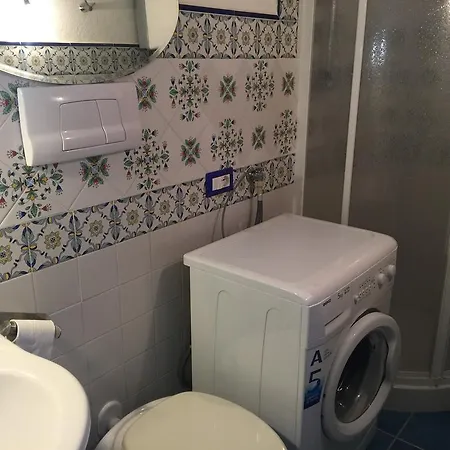 Appartamento Casa Vacanze To Live Capri